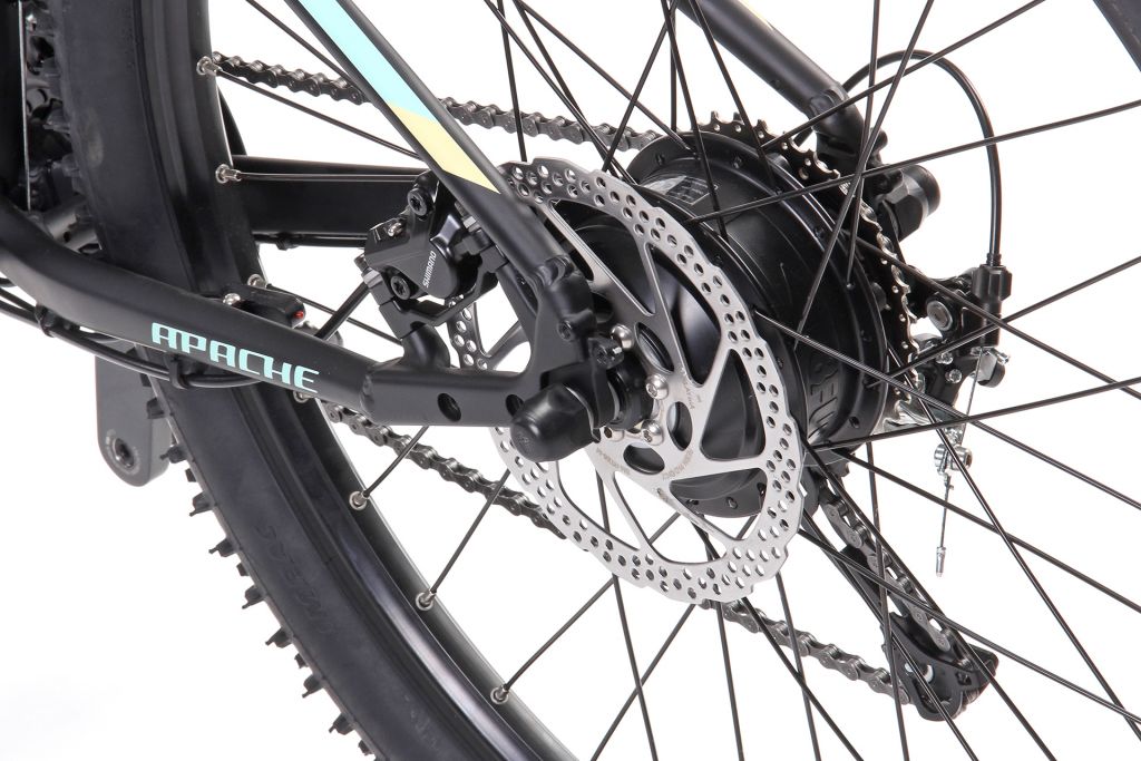 5c9a575064484_yamka.e5.cerny.pohon