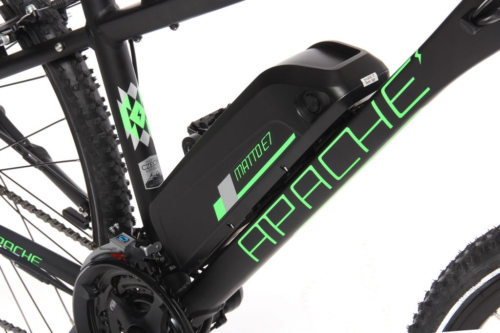 5cab02f4e2d96_matto.e7.cerny.baterie