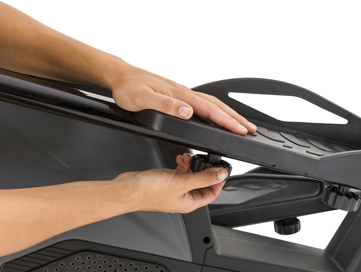 5e20400fe0da9_elipticky.trenazer.tunturi.starfit.c100nastavitelne.naslapy