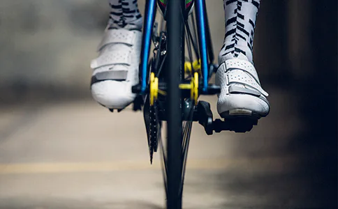 Co je Q-faktor a k čemu je dobrý?