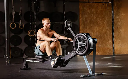 Jak vybrat veslovací trenažér