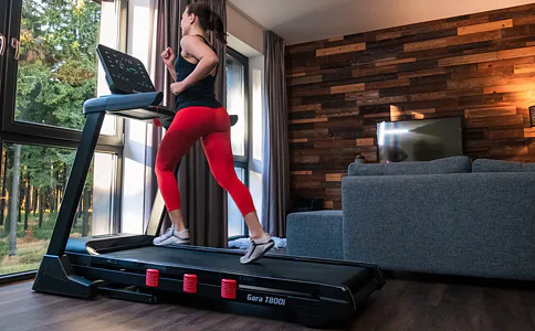 Jak cvičit na běžeckém pásu