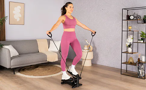 Jak cvičit na stepperu