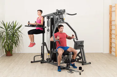 Pořiďte si domů multifunkční posilovací věž!