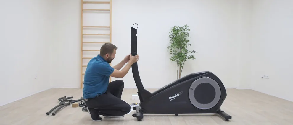 Sestavení eliptického trenažéru