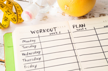 Novoroční předsevzetí 2025: Jak si stanovit realistické fitness cíle