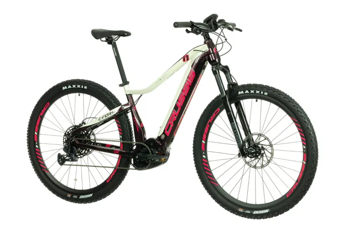 CRUSSIS e-Fionna 11.7 16,7 Ah 19" černo-růžové 2022