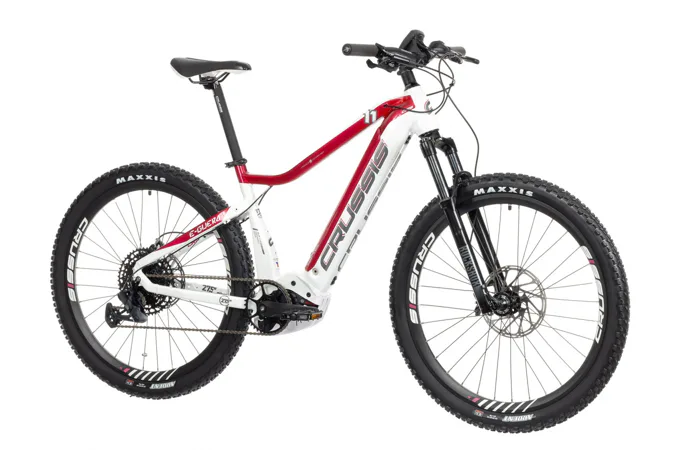 CRUSSIS e-Guera 11.7 16,7 Ah 19" bílo-červená 2022