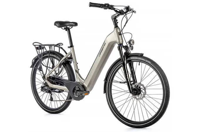 LEADER FOX LOTUS-3 20" /26"/ stříbrná 2023