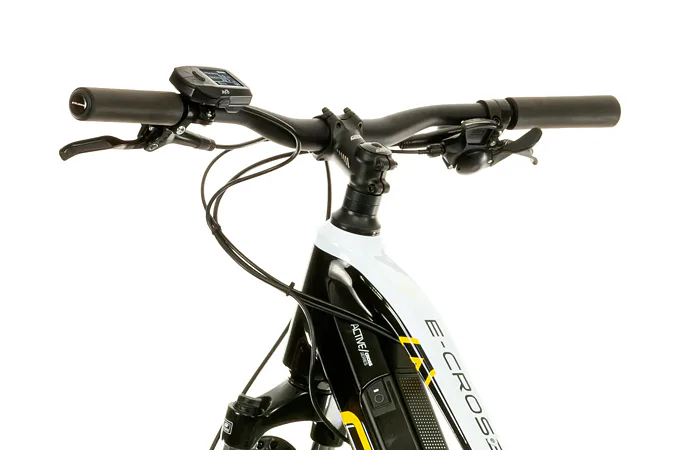 CRUSSIS e-Cross low 7.9 17" černo-bílá 2024