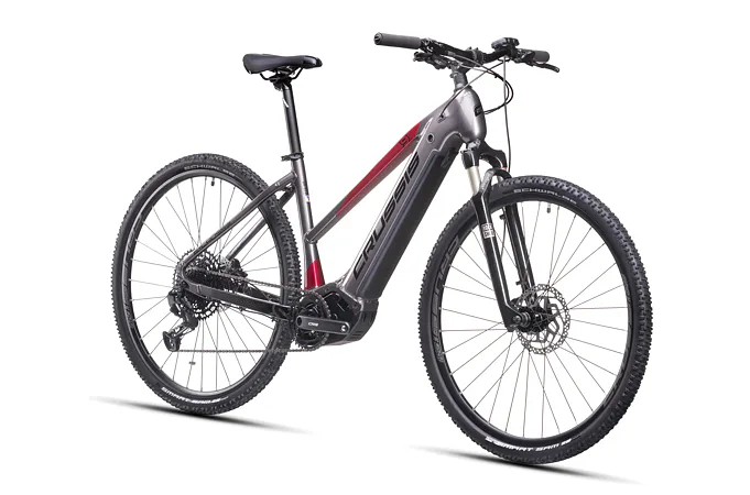 CRUSSIS e-Cross low 9.10-720 Wh 16" šedo-červená 2025