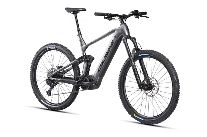 CRUSSIS ONE-Full 10.10-720 Wh 15" šedá 2025